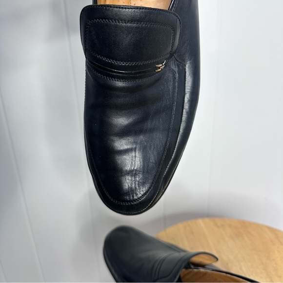 Magnanni Black Leather Slip On Loafers - Picture 7 of 12
